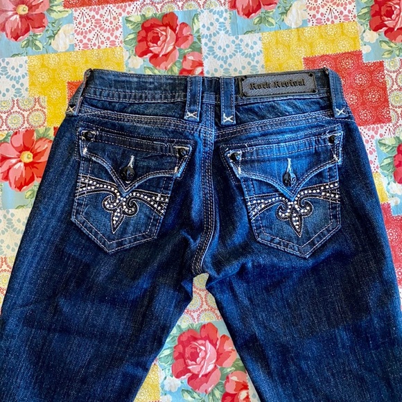 πNWT! Gorgeous Bling Sora Rock Revivals! - Picture 3 of 10